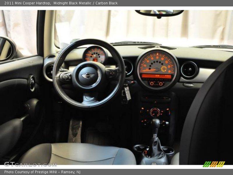 Midnight Black Metallic / Carbon Black 2011 Mini Cooper Hardtop