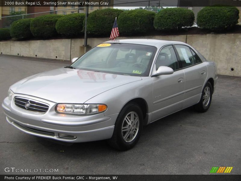 Sterling Silver Metallic / Medium Gray 2000 Buick Regal LS