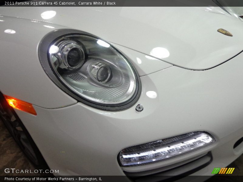 Carrara White / Black 2011 Porsche 911 Carrera 4S Cabriolet