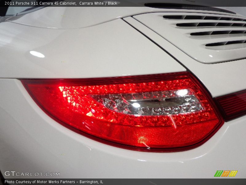 Carrara White / Black 2011 Porsche 911 Carrera 4S Cabriolet