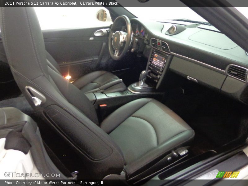 Carrara White / Black 2011 Porsche 911 Carrera 4S Cabriolet