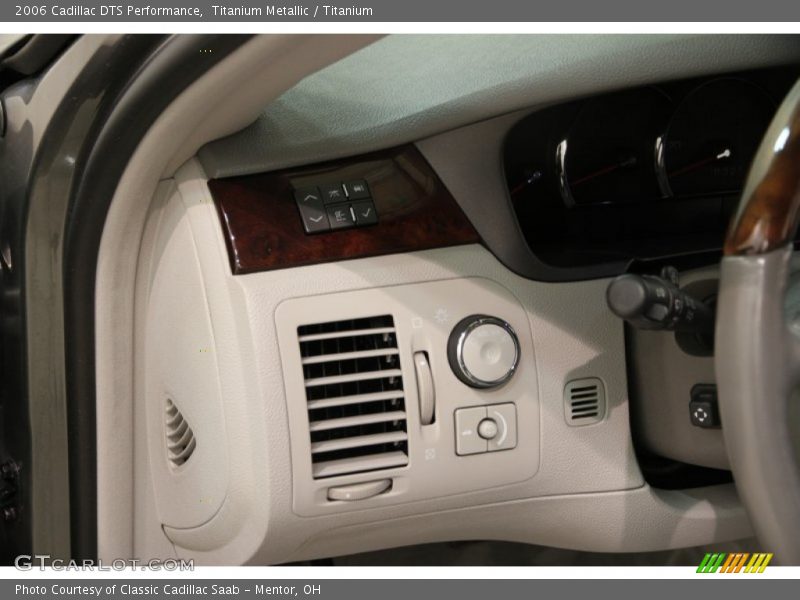 Titanium Metallic / Titanium 2006 Cadillac DTS Performance
