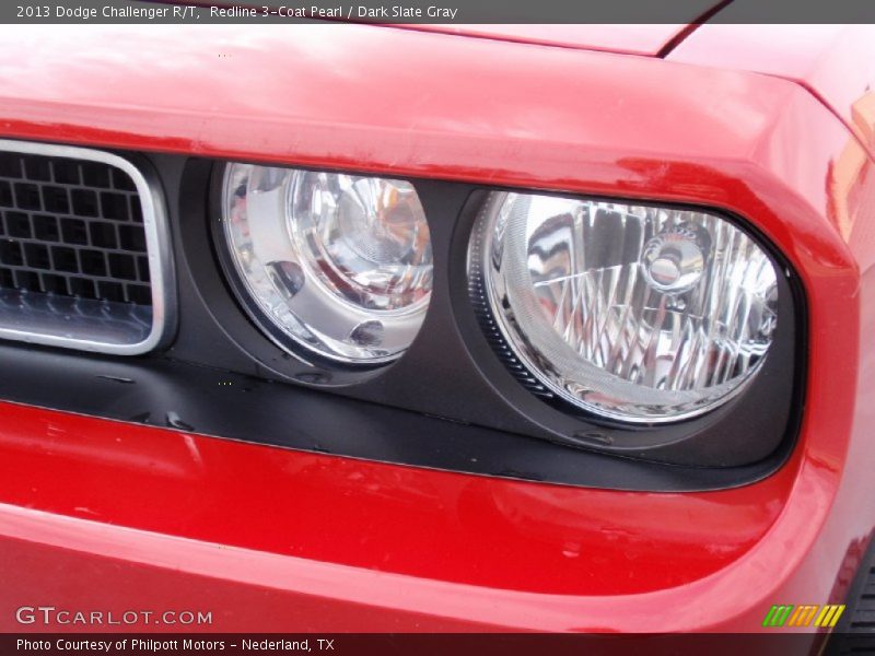 Redline 3-Coat Pearl / Dark Slate Gray 2013 Dodge Challenger R/T