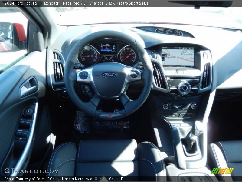 Race Red / ST Charcoal Black Recaro Sport Seats 2014 Ford Focus ST Hatchback