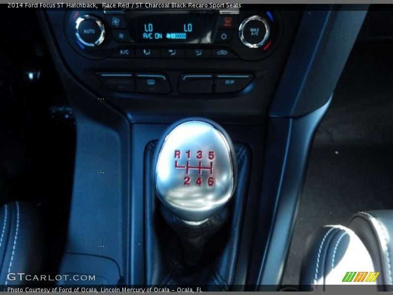 Race Red / ST Charcoal Black Recaro Sport Seats 2014 Ford Focus ST Hatchback