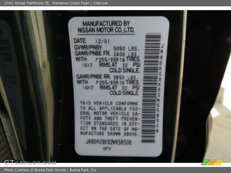 Sherwood Green Pearl / Charcoal 2002 Nissan Pathfinder SE