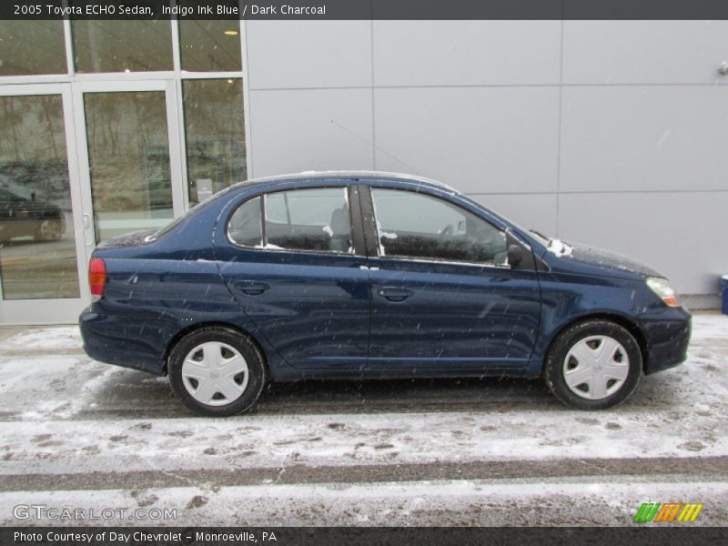  2005 ECHO Sedan Indigo Ink Blue