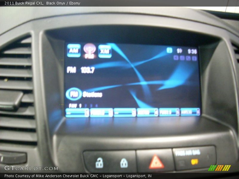 Black Onyx / Ebony 2011 Buick Regal CXL