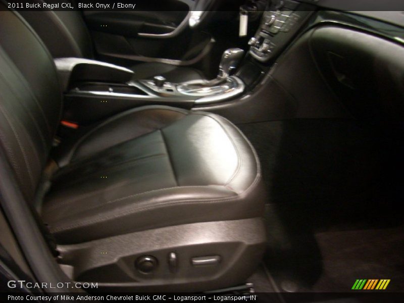 Black Onyx / Ebony 2011 Buick Regal CXL