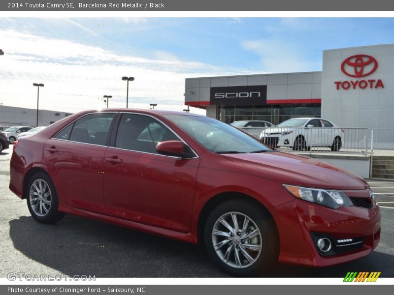 Barcelona Red Metallic / Black 2014 Toyota Camry SE