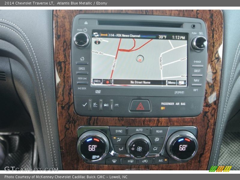 Atlantis Blue Metallic / Ebony 2014 Chevrolet Traverse LT