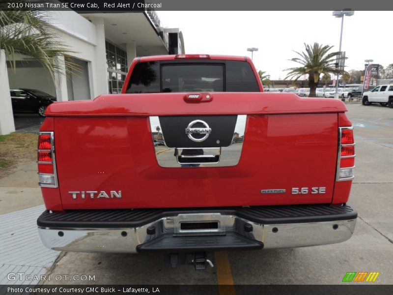 Red Alert / Charcoal 2010 Nissan Titan SE Crew Cab