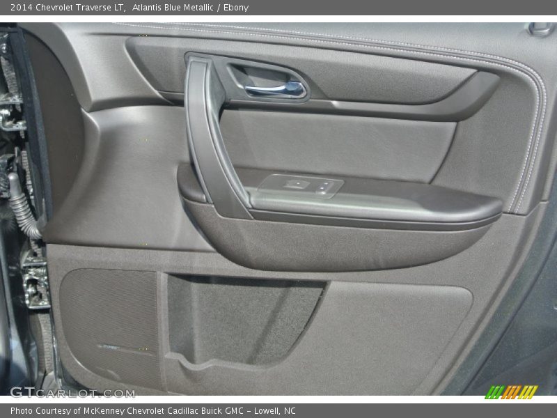 Atlantis Blue Metallic / Ebony 2014 Chevrolet Traverse LT