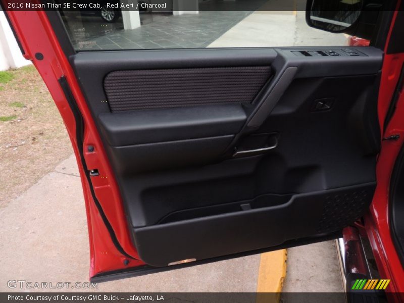 Red Alert / Charcoal 2010 Nissan Titan SE Crew Cab