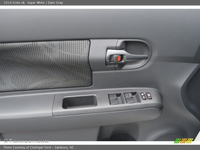 Super White / Dark Gray 2014 Scion xB