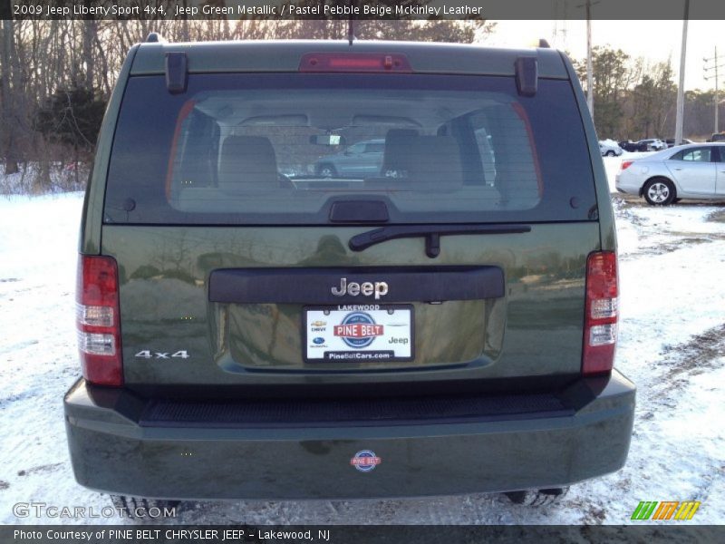 Jeep Green Metallic / Pastel Pebble Beige Mckinley Leather 2009 Jeep Liberty Sport 4x4