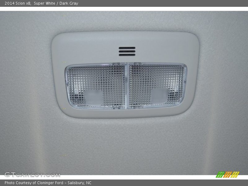 Super White / Dark Gray 2014 Scion xB