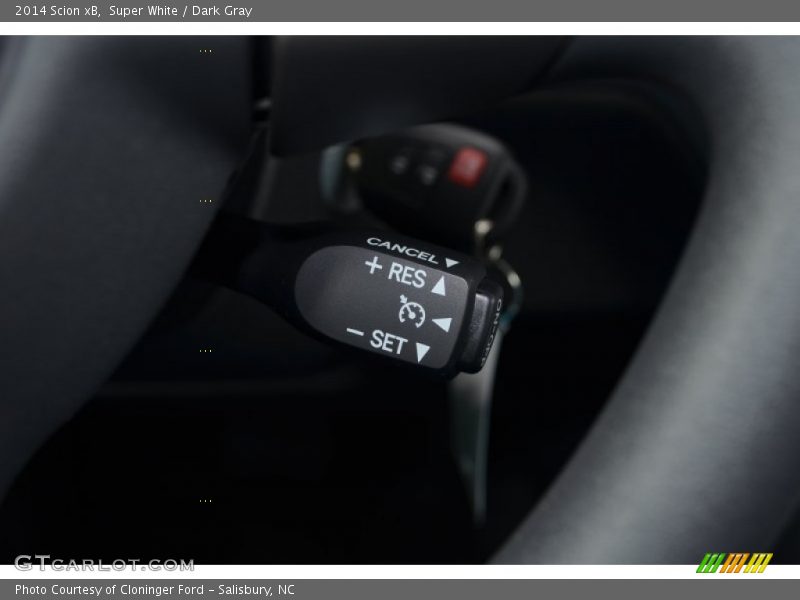 Super White / Dark Gray 2014 Scion xB