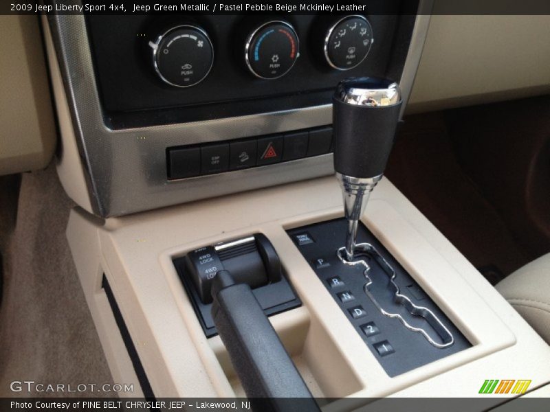 Jeep Green Metallic / Pastel Pebble Beige Mckinley Leather 2009 Jeep Liberty Sport 4x4