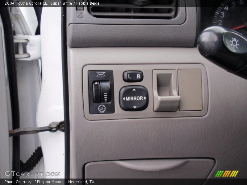 Super White / Pebble Beige 2004 Toyota Corolla CE