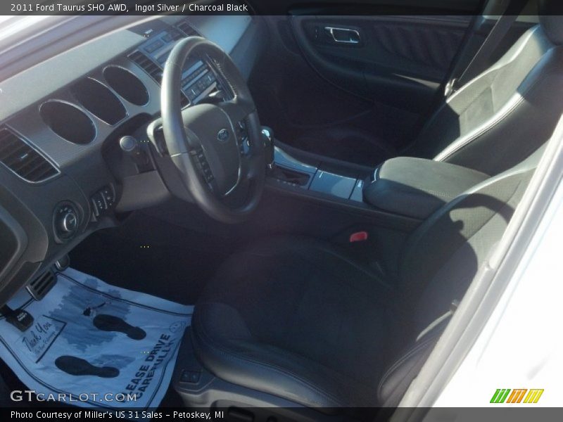 Ingot Silver / Charcoal Black 2011 Ford Taurus SHO AWD