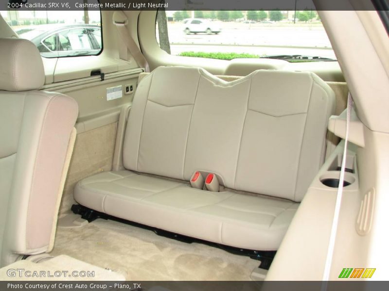 Cashmere Metallic / Light Neutral 2004 Cadillac SRX V6
