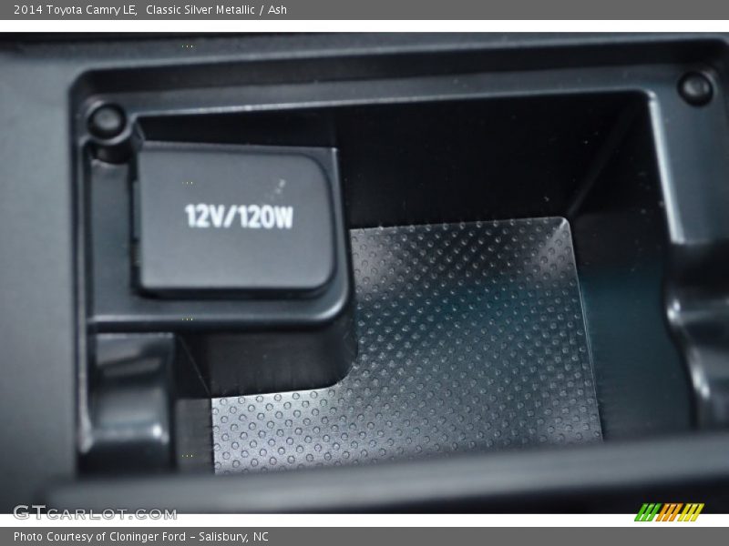 Classic Silver Metallic / Ash 2014 Toyota Camry LE