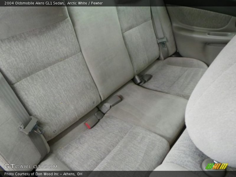 Arctic White / Pewter 2004 Oldsmobile Alero GL1 Sedan
