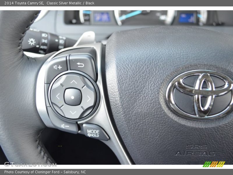 Classic Silver Metallic / Black 2014 Toyota Camry SE