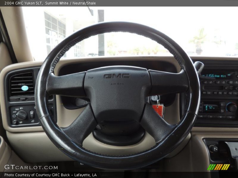 Summit White / Neutral/Shale 2004 GMC Yukon SLT