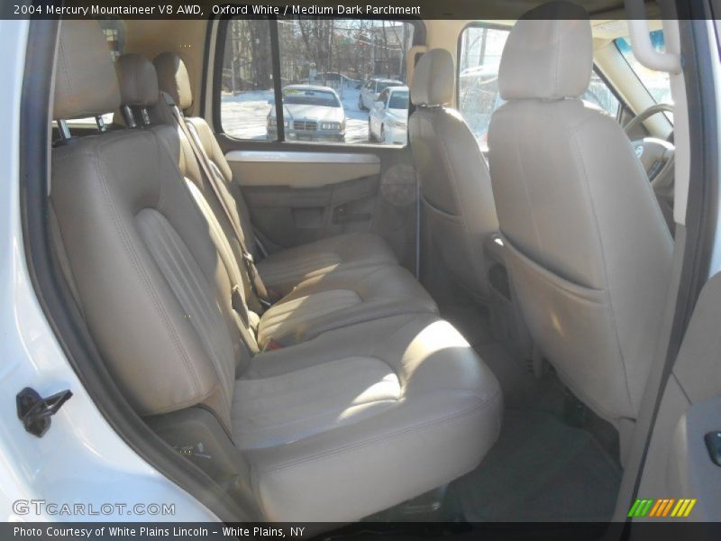 Oxford White / Medium Dark Parchment 2004 Mercury Mountaineer V8 AWD