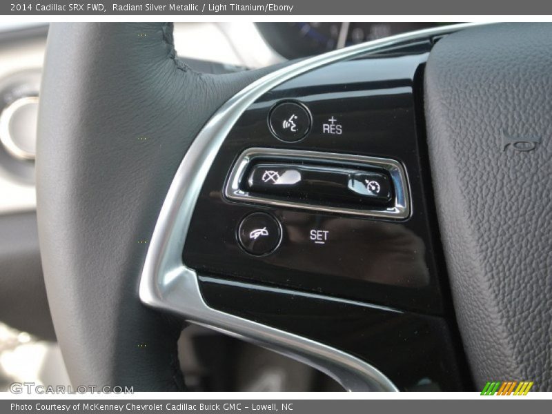 Radiant Silver Metallic / Light Titanium/Ebony 2014 Cadillac SRX FWD