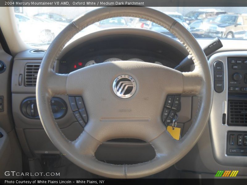 Oxford White / Medium Dark Parchment 2004 Mercury Mountaineer V8 AWD