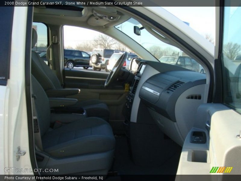 Stone White / Medium Slate Gray/Light Shale 2008 Dodge Grand Caravan SXT