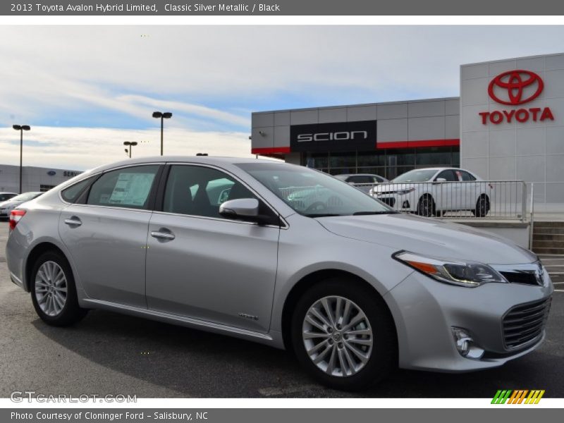 Classic Silver Metallic / Black 2013 Toyota Avalon Hybrid Limited