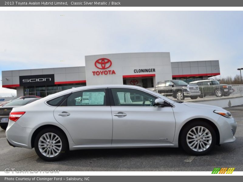 Classic Silver Metallic / Black 2013 Toyota Avalon Hybrid Limited