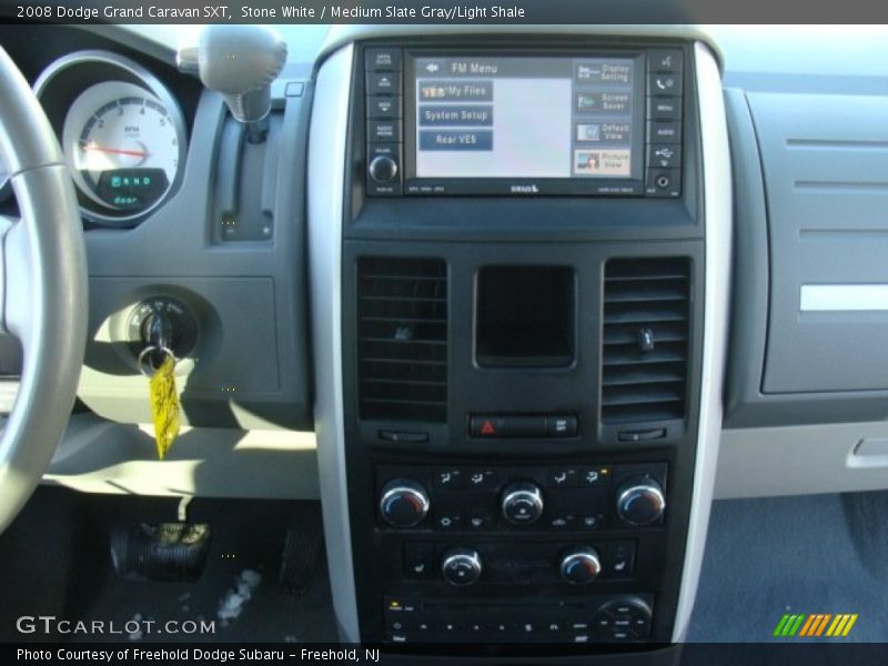 Stone White / Medium Slate Gray/Light Shale 2008 Dodge Grand Caravan SXT