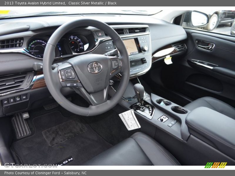 Classic Silver Metallic / Black 2013 Toyota Avalon Hybrid Limited
