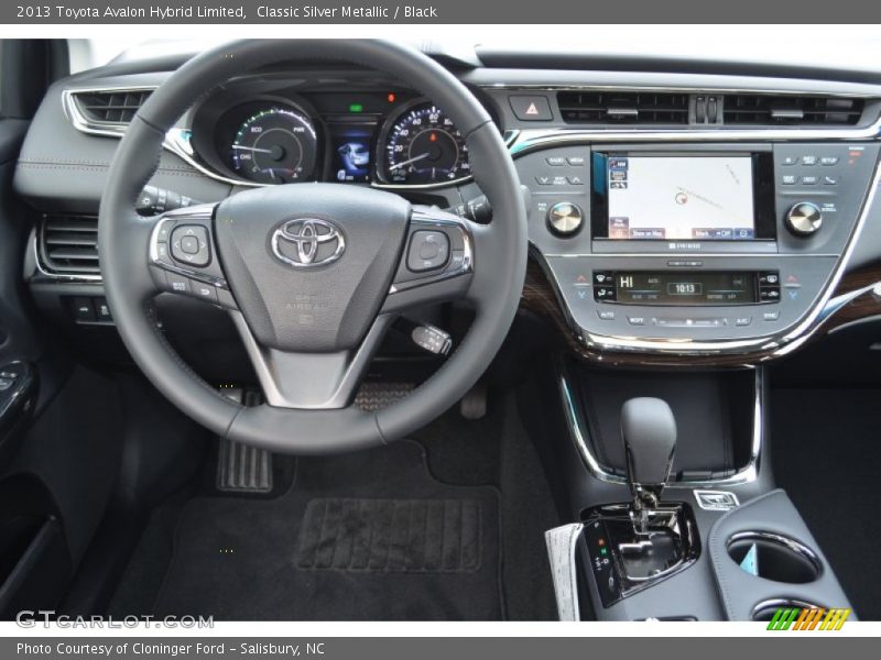 Classic Silver Metallic / Black 2013 Toyota Avalon Hybrid Limited
