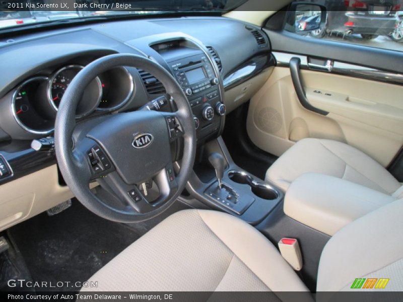 Dark Cherry / Beige 2011 Kia Sorento LX
