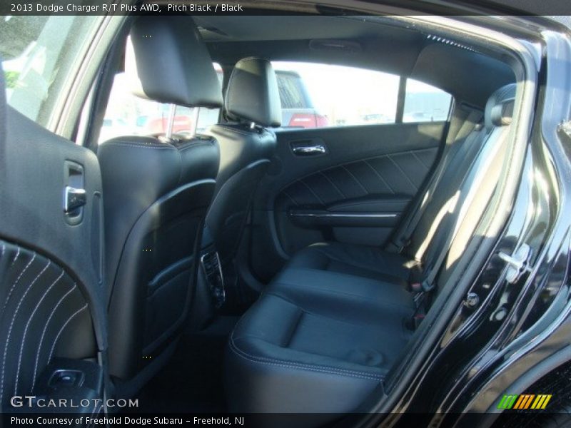Pitch Black / Black 2013 Dodge Charger R/T Plus AWD