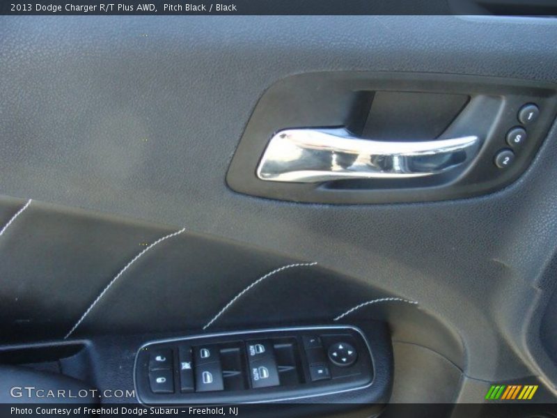 Pitch Black / Black 2013 Dodge Charger R/T Plus AWD