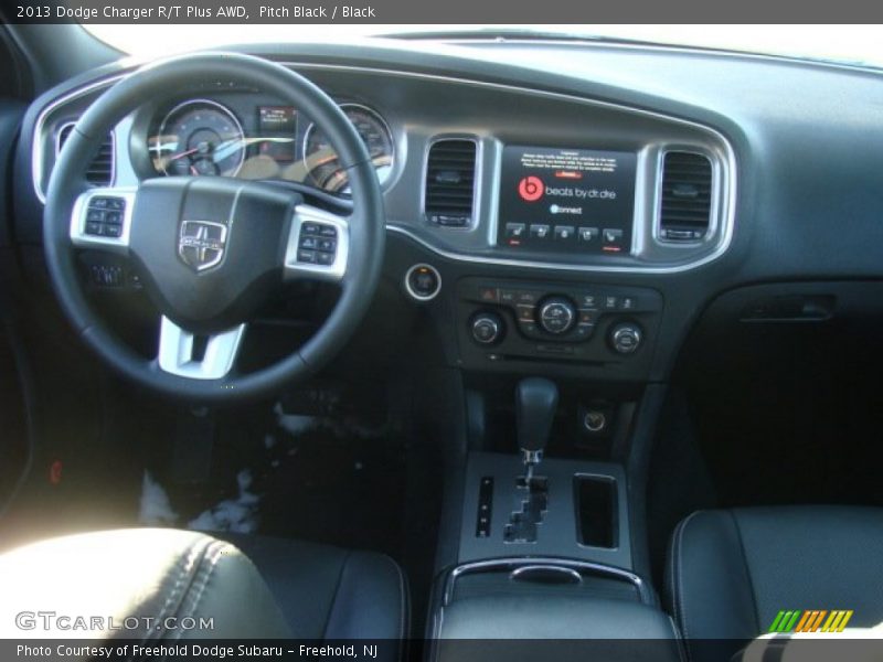 Pitch Black / Black 2013 Dodge Charger R/T Plus AWD