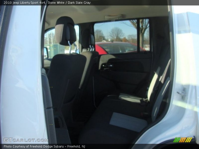 Stone White / Dark Slate Gray 2010 Jeep Liberty Sport 4x4