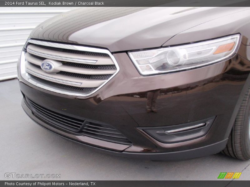 Kodiak Brown / Charcoal Black 2014 Ford Taurus SEL