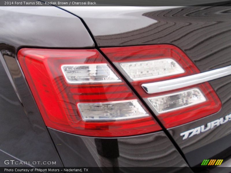 Kodiak Brown / Charcoal Black 2014 Ford Taurus SEL