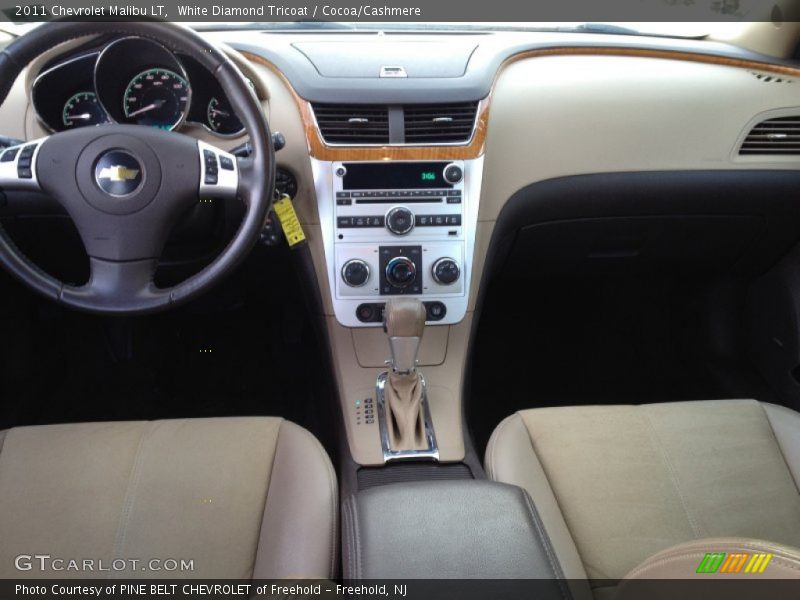 White Diamond Tricoat / Cocoa/Cashmere 2011 Chevrolet Malibu LT