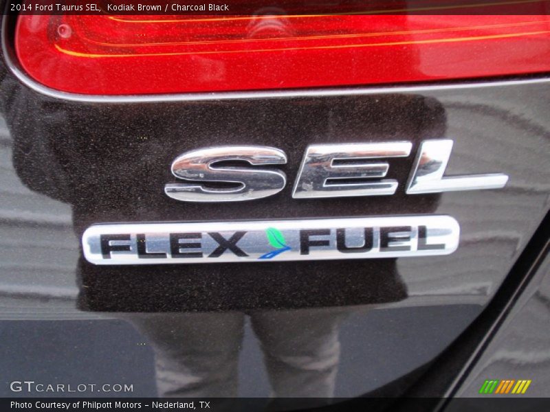 Kodiak Brown / Charcoal Black 2014 Ford Taurus SEL