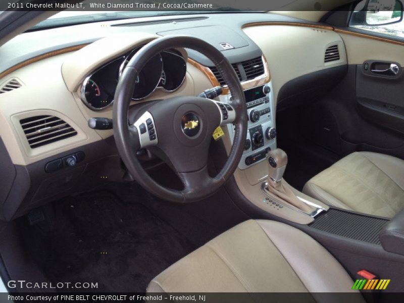 White Diamond Tricoat / Cocoa/Cashmere 2011 Chevrolet Malibu LT
