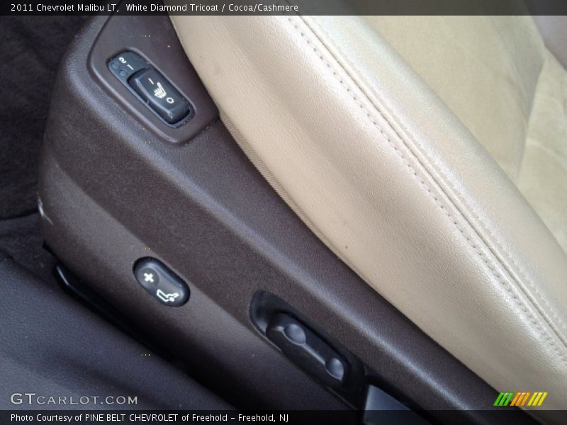 White Diamond Tricoat / Cocoa/Cashmere 2011 Chevrolet Malibu LT